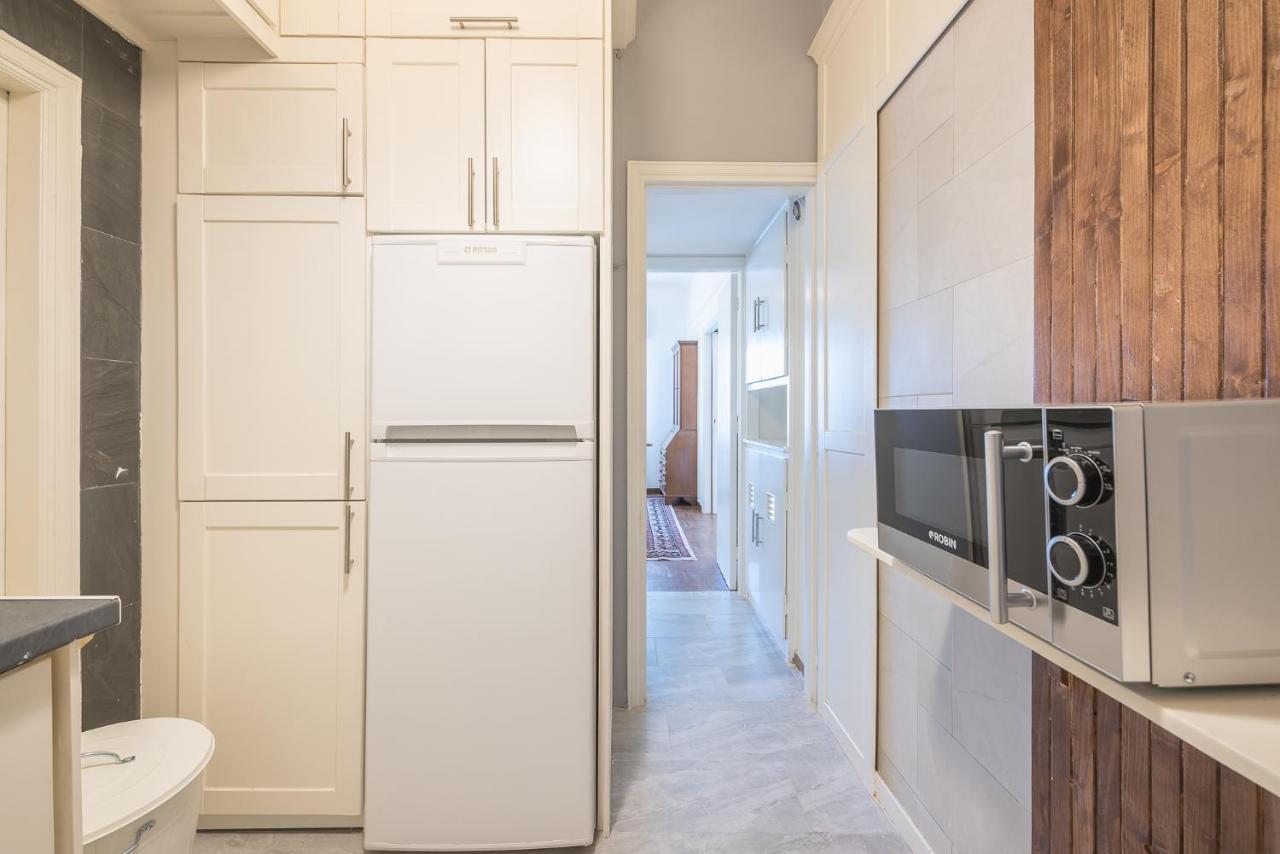 Athenean Classic Apartment At Acropolis Museum & Metro Luaran gambar