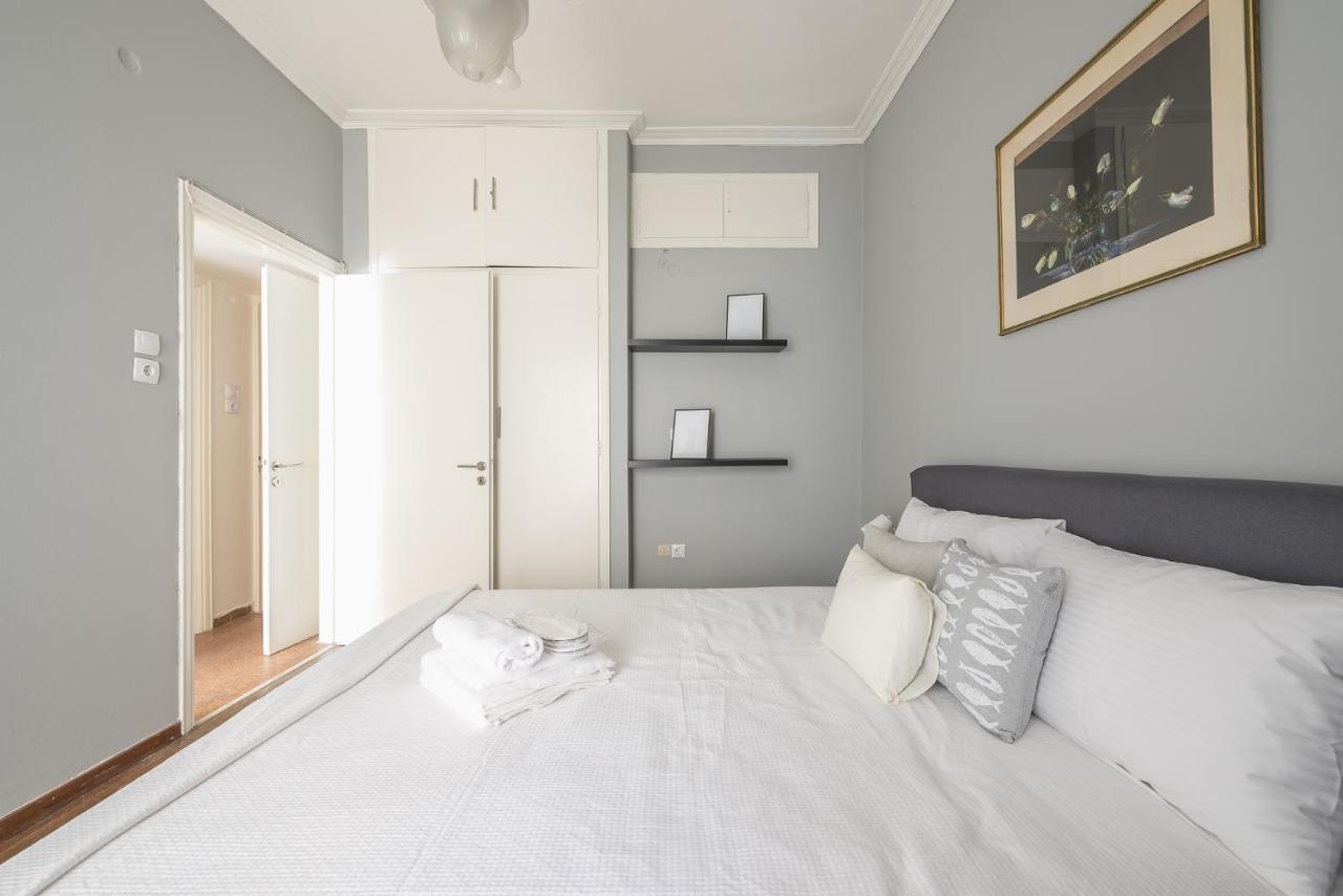Athenean Classic Apartment At Acropolis Museum & Metro Luaran gambar