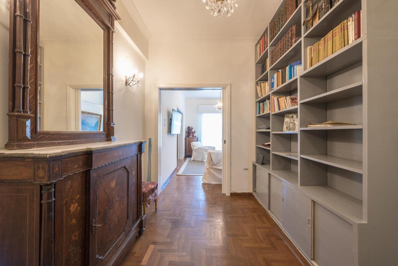 Athenean Classic Apartment At Acropolis Museum & Metro Luaran gambar